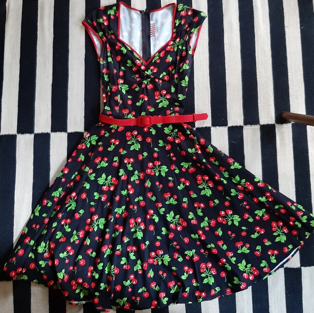 Pinup Couture Heidi Cherry Dress Sz Medium Red Belt Midi